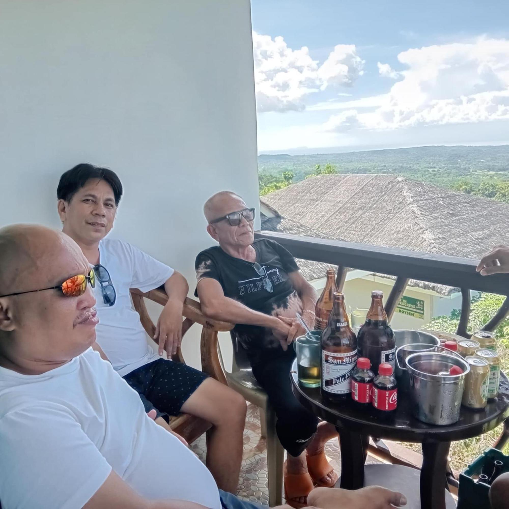 Thornton'S Sea View Cafe & Guesthouse Siquijor Luaran gambar