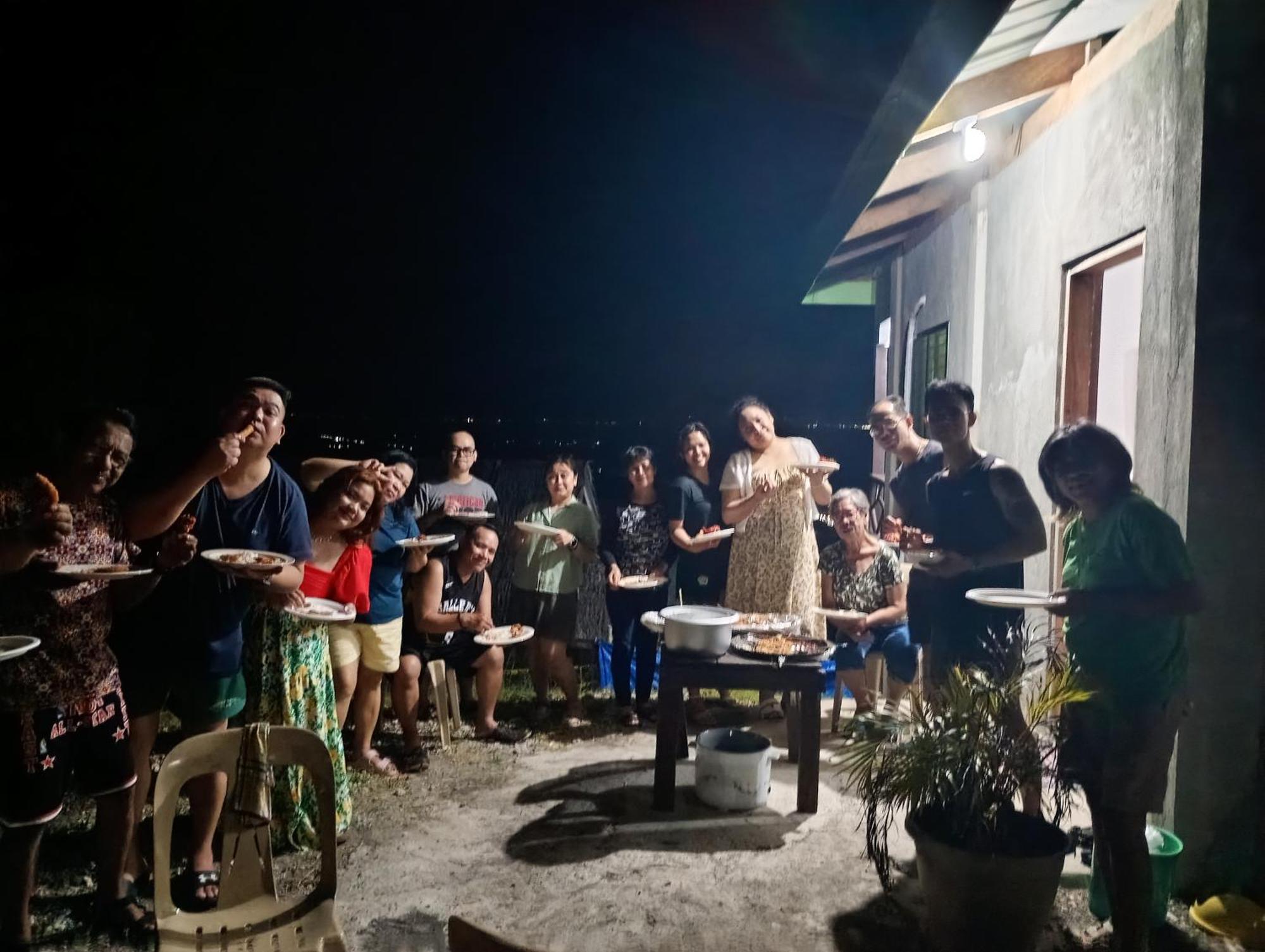 Thornton'S Sea View Cafe & Guesthouse Siquijor Bilik gambar